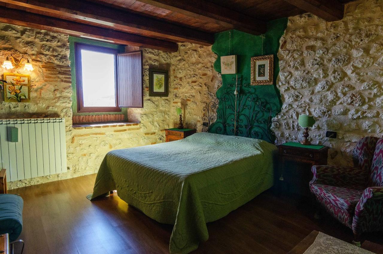 Hotel La Locanda Delle Streghe - Relais Ristorante Burg Castel del Monte Exterior foto