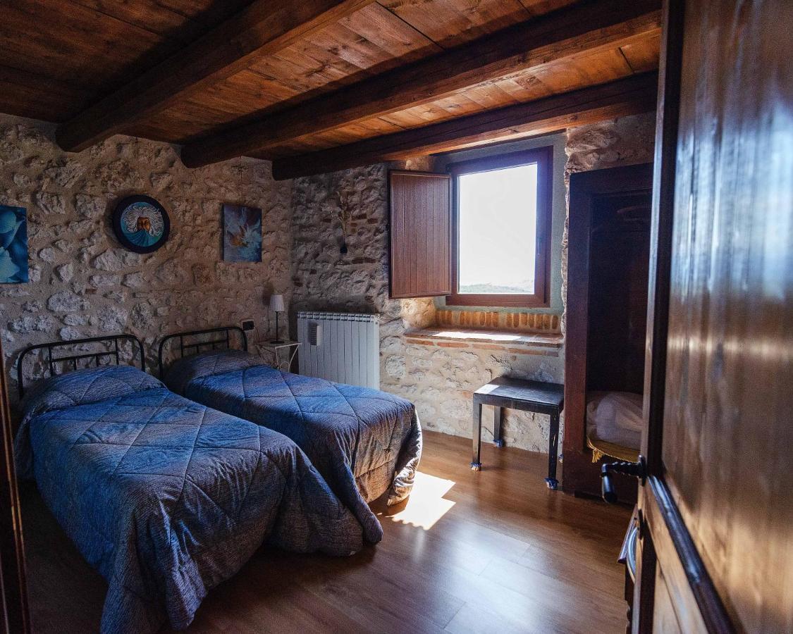 Hotel La Locanda Delle Streghe - Relais Ristorante Burg Castel del Monte Exterior foto