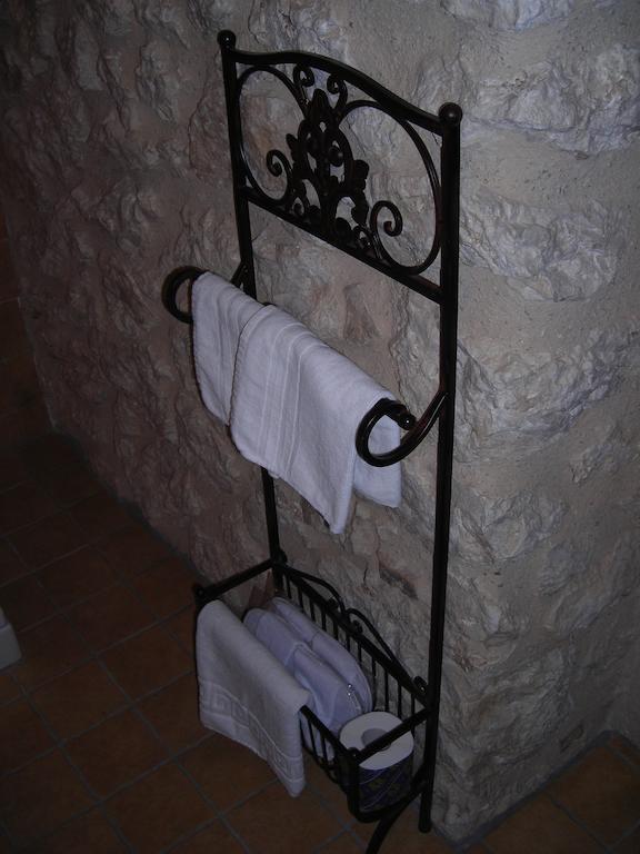 Hotel La Locanda Delle Streghe - Relais Ristorante Burg Castel del Monte Zimmer foto